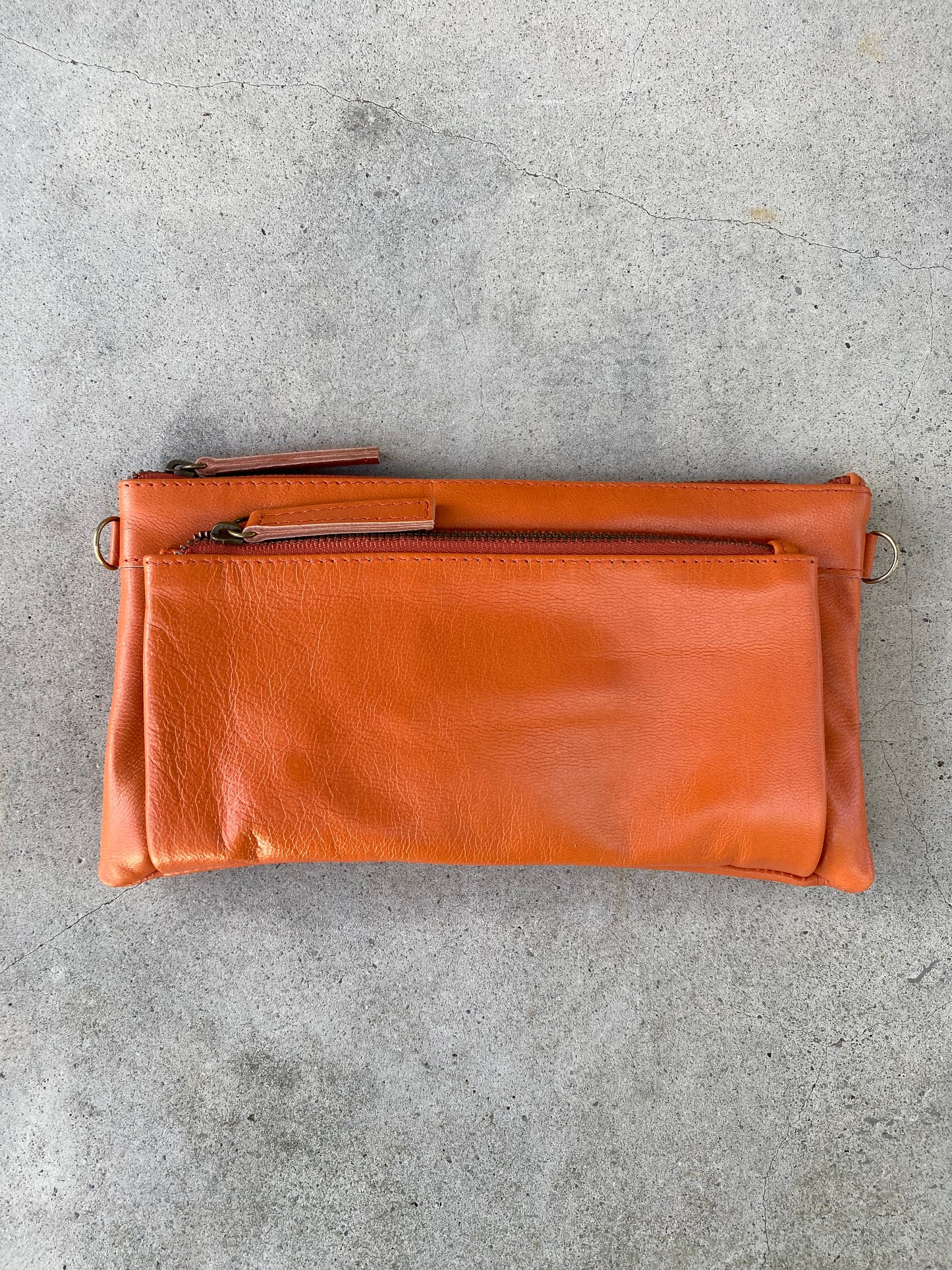 Capri Clutch