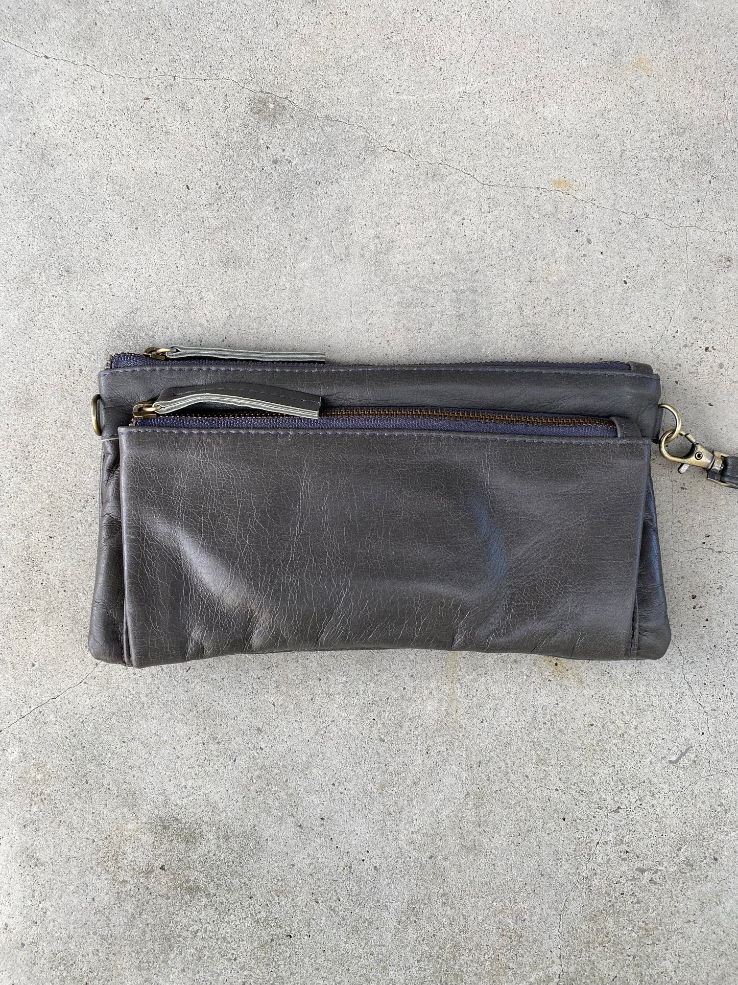 Capri Clutch